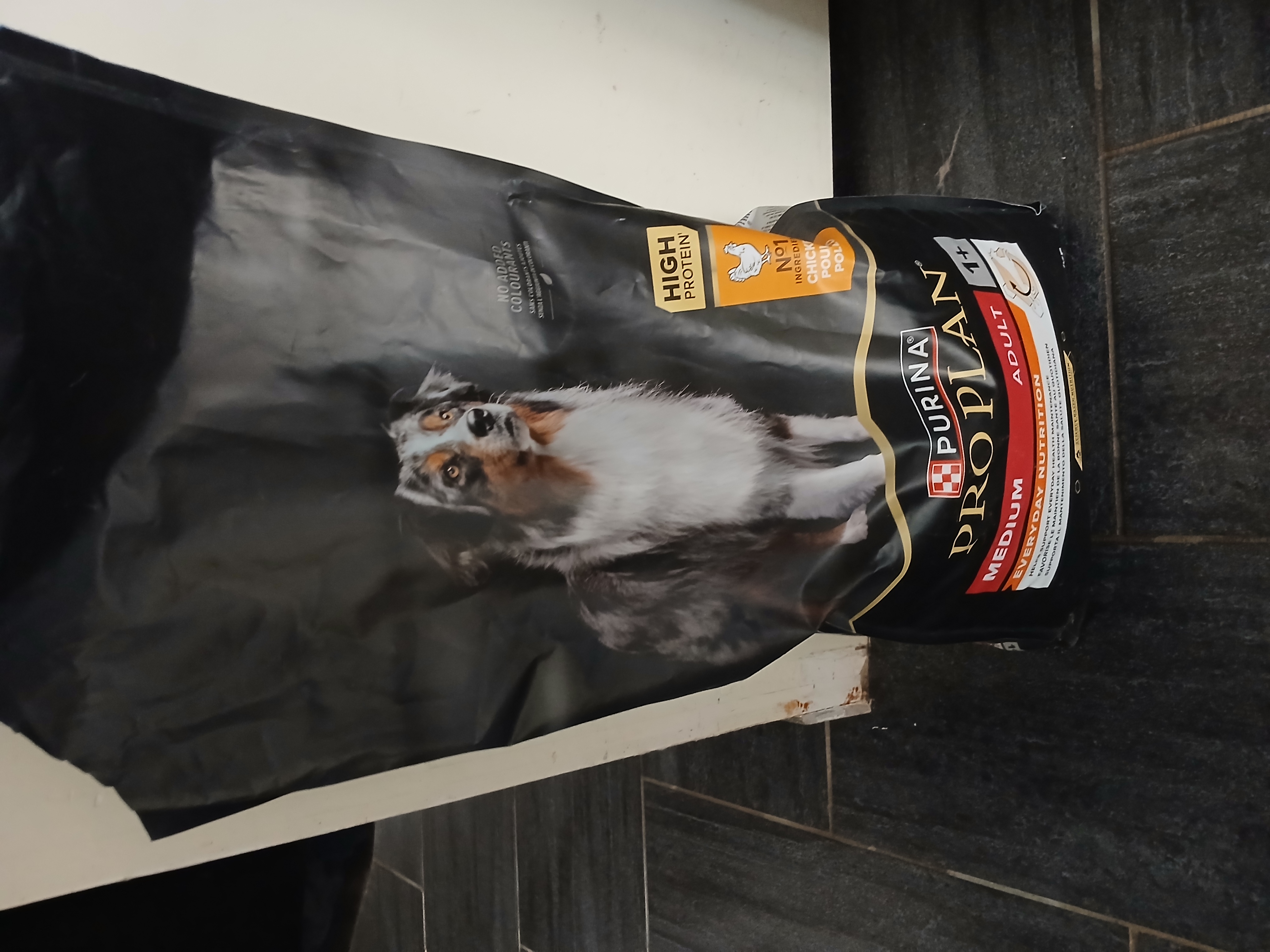 Croquettes PROPLAN chien medium 14 kg au poulet à donner