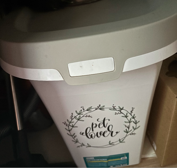 12kg de croquette DJ Hills Adulte